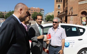 A la Feria de San Isidro en taxi con AGATM