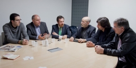Podemos se interesa por el sector del taxi tras el auge de aplicaciones ilegales