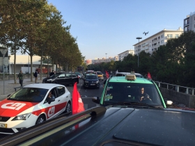 FEDETAXI ACUDE A LISBOA PARA APOYAR A LOS TAXISTAS PORTUGUESES:
