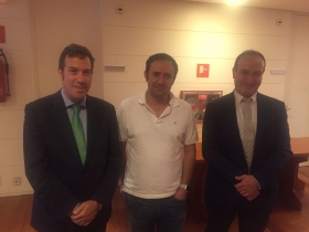 FEDETAXI SE ENTREVISTA CON CÉSAR RAMOS, NUEVO PORTAVOZ DEL PSOE EN LA COMISIÓN DE FOMENTO EN EL CONGRESO DE LOS DIPUTADOS