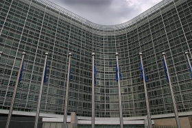 Fedetaxi regresa a Bruselas para defender al taxi ante la Comisión Europea