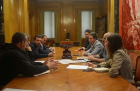 PODEMOS REITERA SU APOYO Y PROTECCIÓN AL SECTOR DEL TAXI FRENTE A LA INCURSIÓN DE PLATAFORMAS COMO UBER