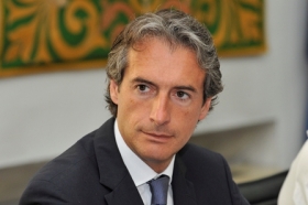 FEDETAXI INSTA A FOMENTO, CCAA Y AYUNTAMIENTOS A TOMAR MEDIDAS EFICACES EN LA REUNIÓN DE ESTE MARTES