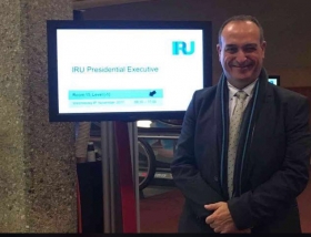 FEDETAXI PROPONE A IRU QUE LA UNIÓN EUROPEA DECLARE AL TAXI COMO SERVICIO PÚBLICO DE INTERÉS GENERAL