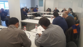 El sector del taxi de Madrid anuncia movilizaciones y un eventual paro el 16 de marzo si el Ayuntamiento no escucha sus reivindicaciones