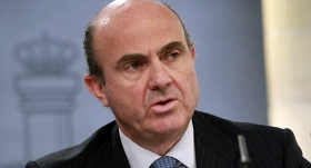 FEDETAXI SOLICITA A DE GUINDOS QUE INCLUYA EXPRESAMENTE A UBER Y CABIFY EN LA PROPUESTA DE IMPUESTO EQUITATIVO A LAS EMPRESAS DIGITALES QUE DEFENDERÁ EN EL ECOFIN