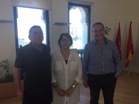 INÉS SABANÉS MUESTRA SU APOYO AL SECTOR DEL TAXI Y PLANEA CONTROLES MÁS EFICACES