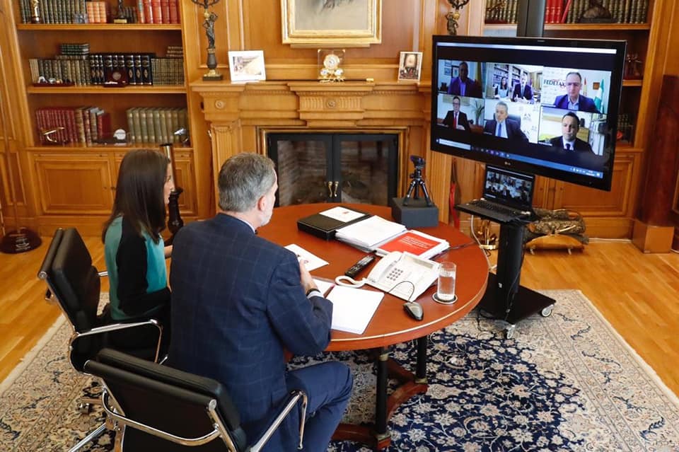 GREMIAL SE REÚNE CON SUS MAJESTADES LOS REYES